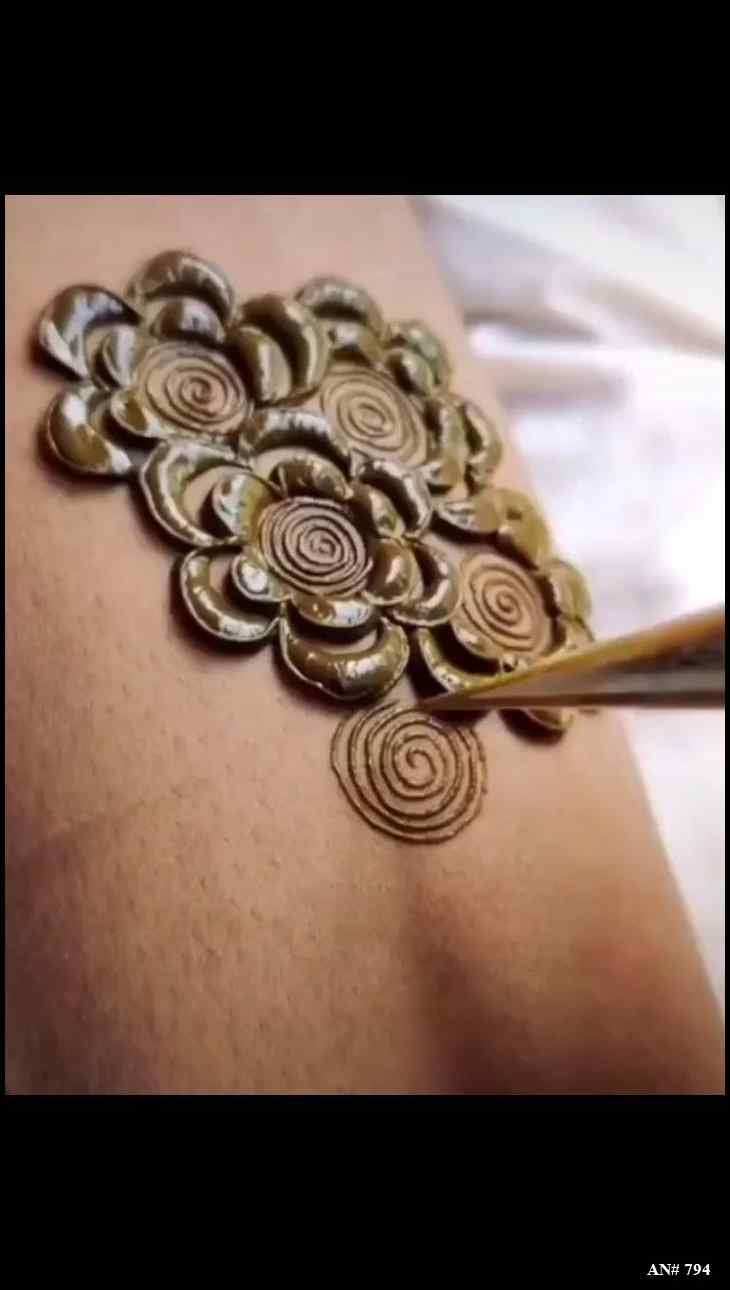 simple-henna-designs-on-hands