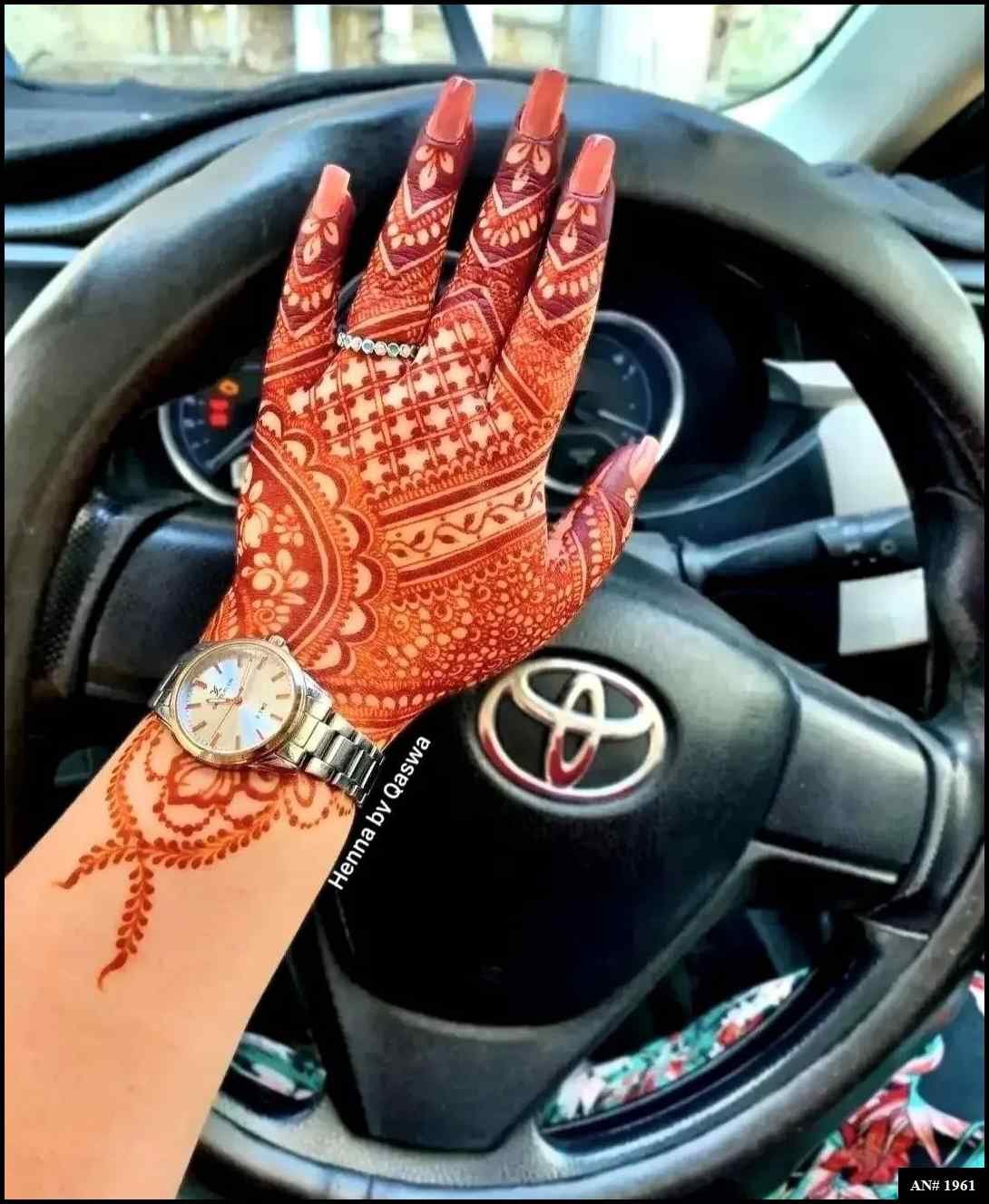 full-hand-mehndi-design-for-bride