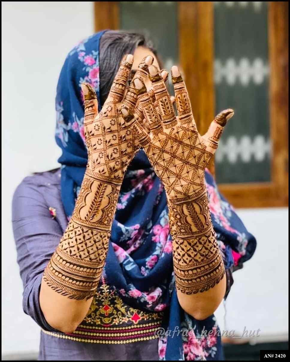 back-full-hand-bridal-mehndi-design