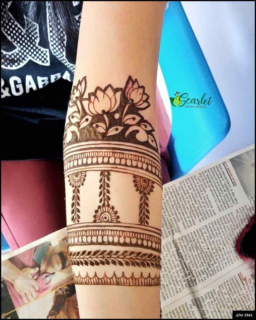 Back Side Mehndi Design AN 2961