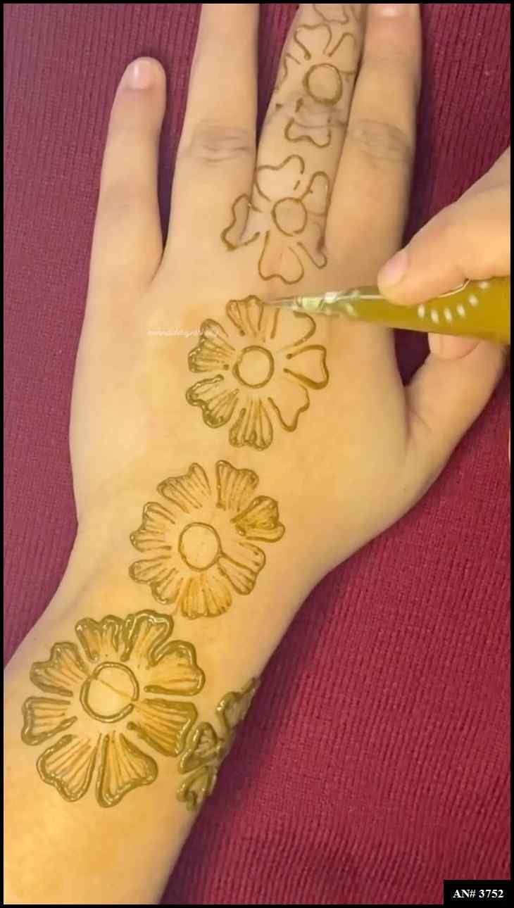 back-hand-flower-mehndi-design-easy
