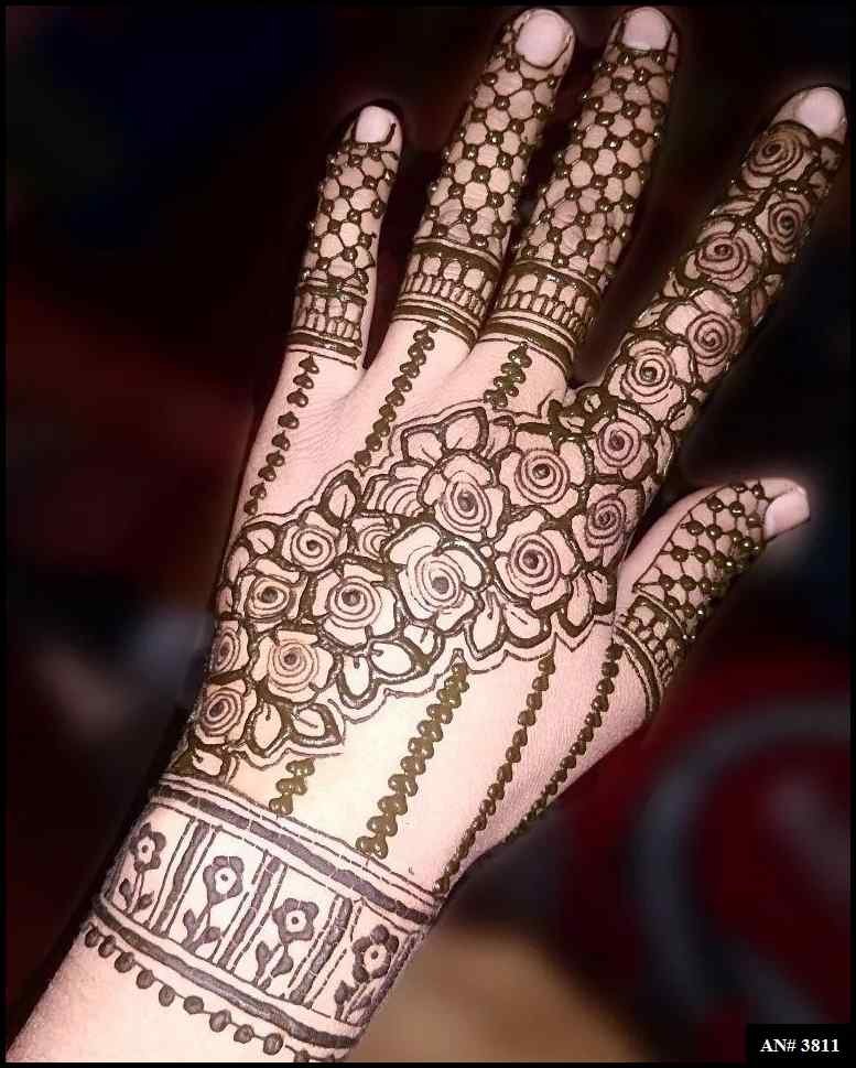 bridal-mehndi-designs-for-front-hand