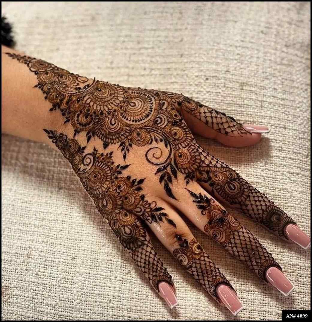 Back Side Mehndi Design AN 4099