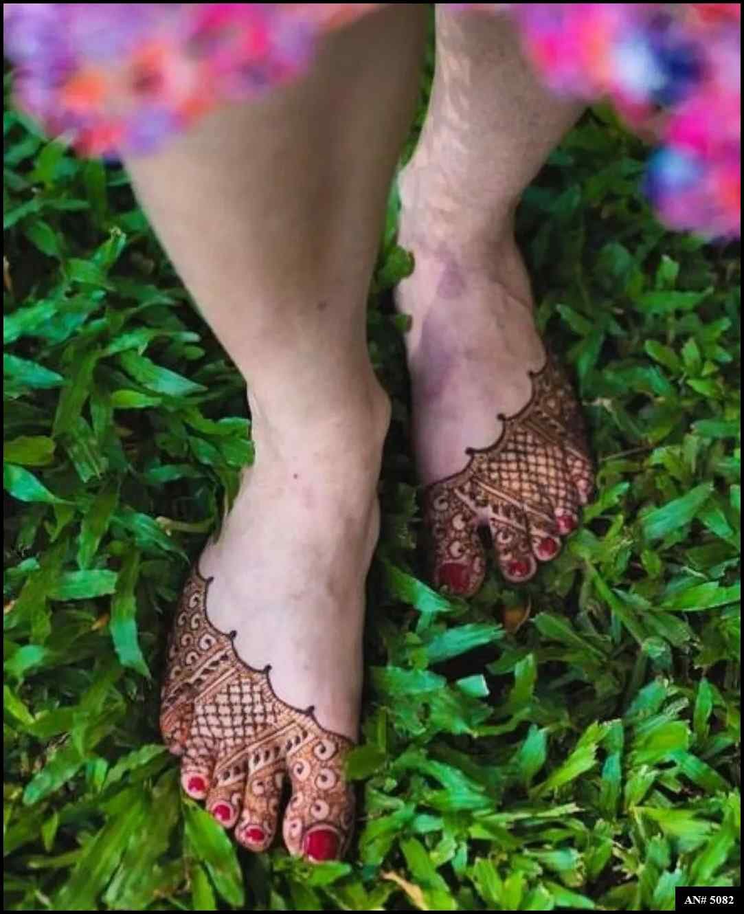 How To Draw Henna Mehndi Design Side BORDER for Feet Tutorial - YouTube