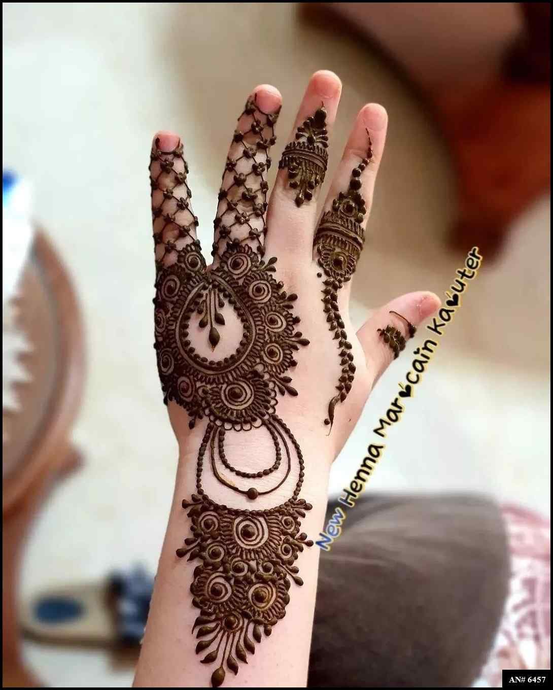 Easy Arabic Back Hand Mehndi Design AN 6457