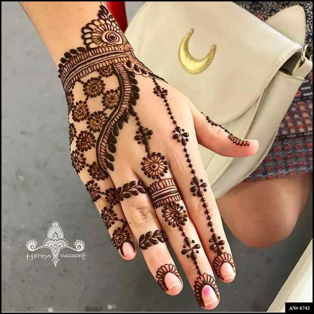 Easy Arabic Back Hand Mehndi Design AN 6742