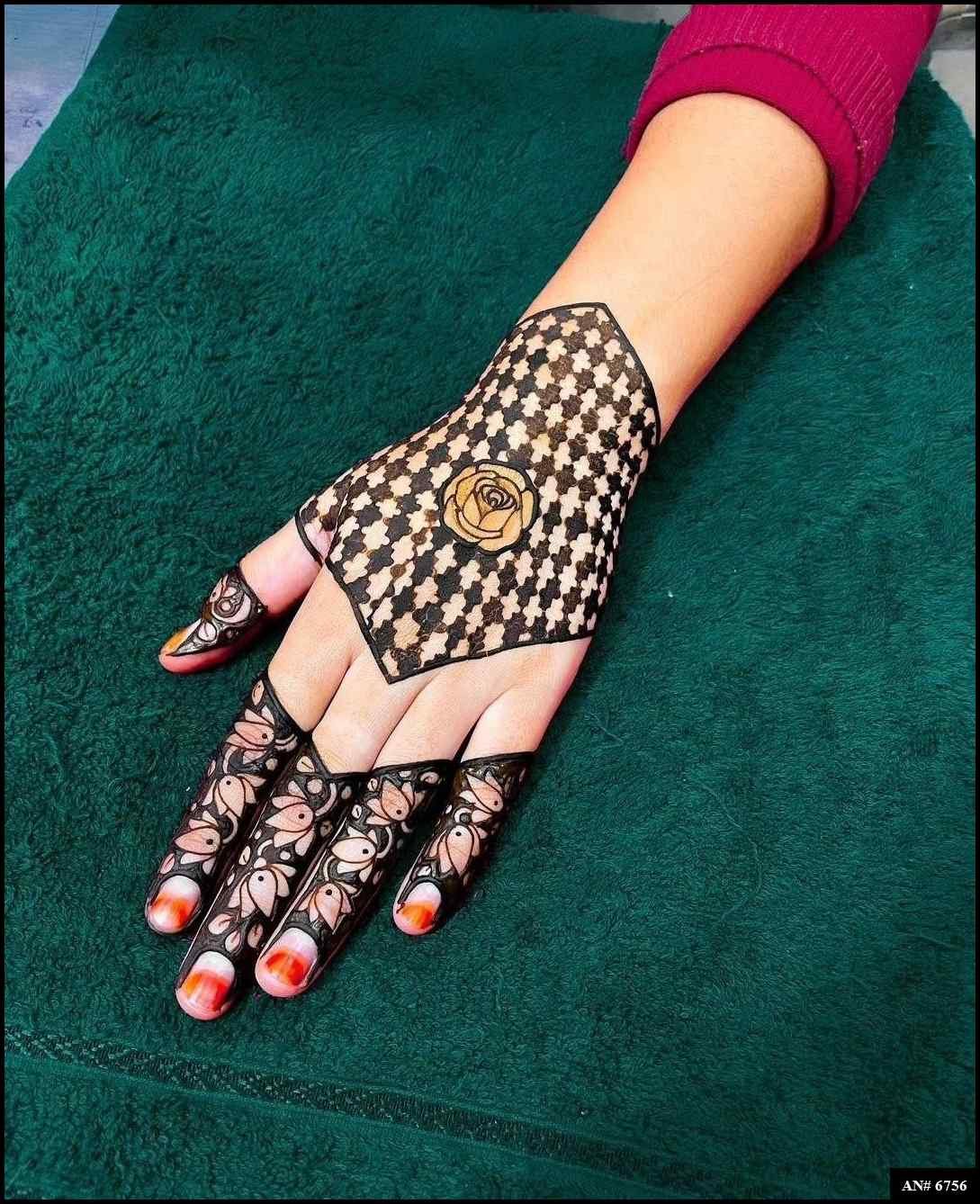 Easy Arabic Back Hand Mehndi Design AN 6756
