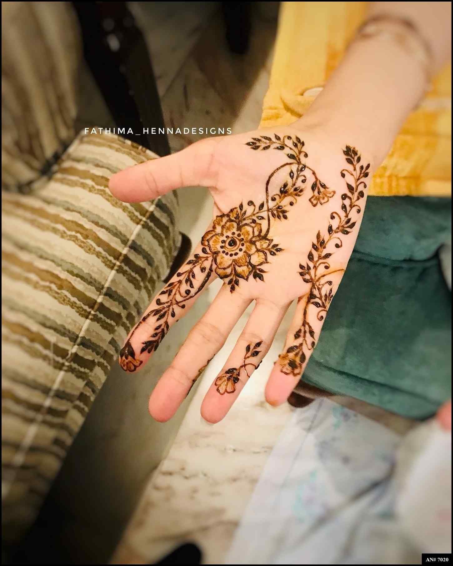 Easy Front Hand,Simple Mehndi Design AN 7020