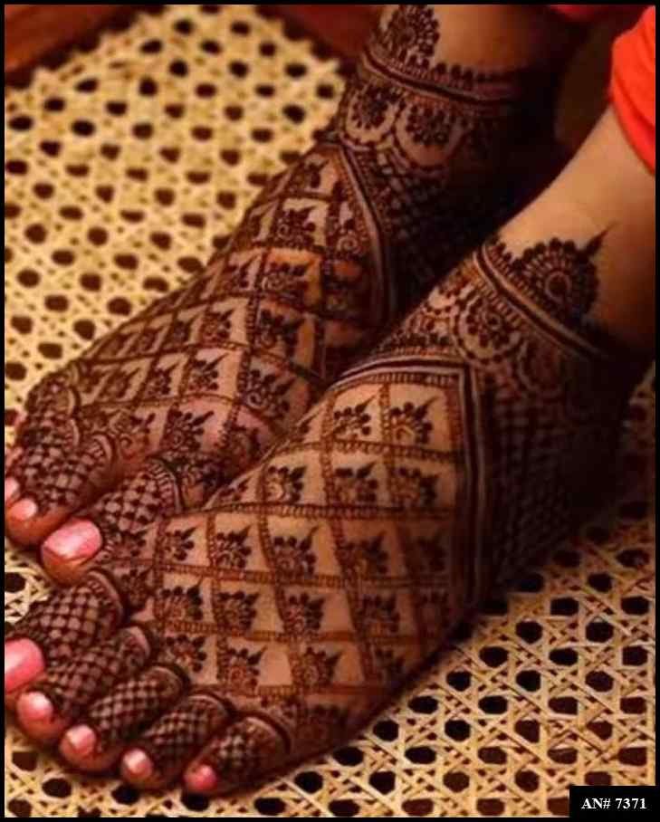 Foot Mehndi Design AN 7371