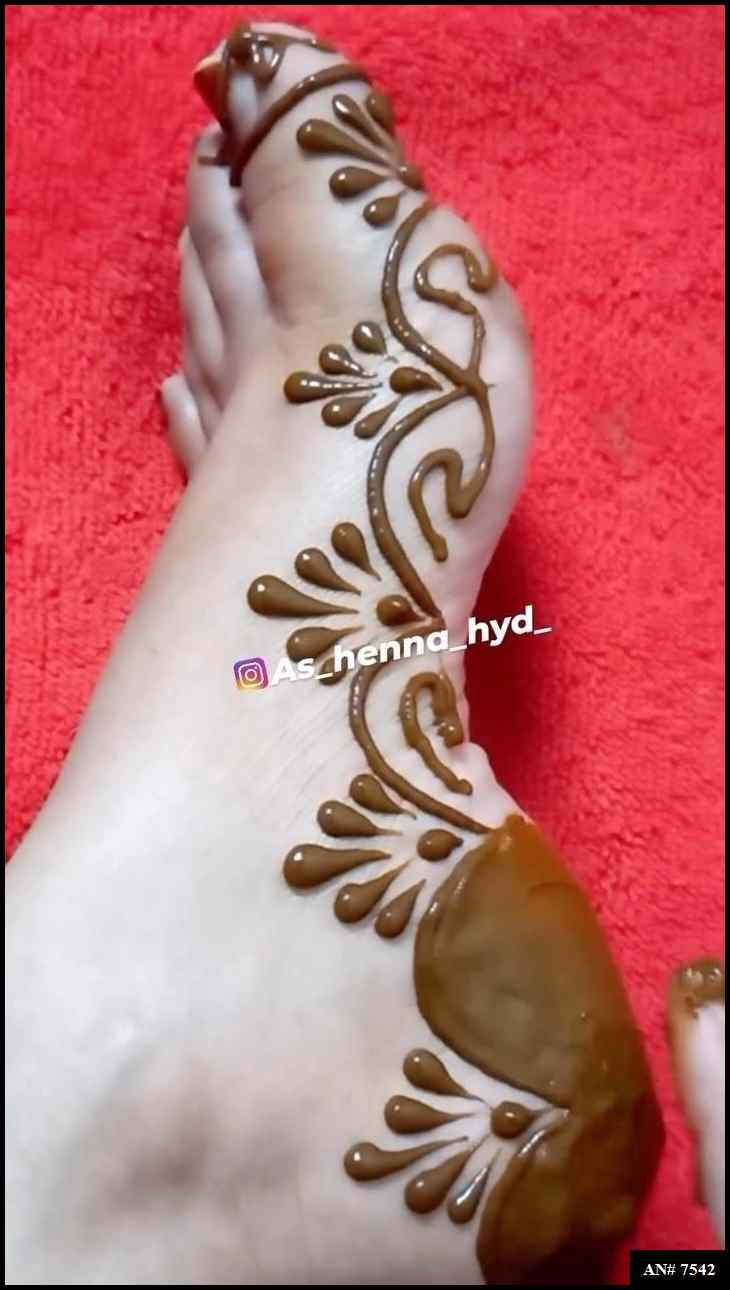 Foot Mehndi Design AN 7542