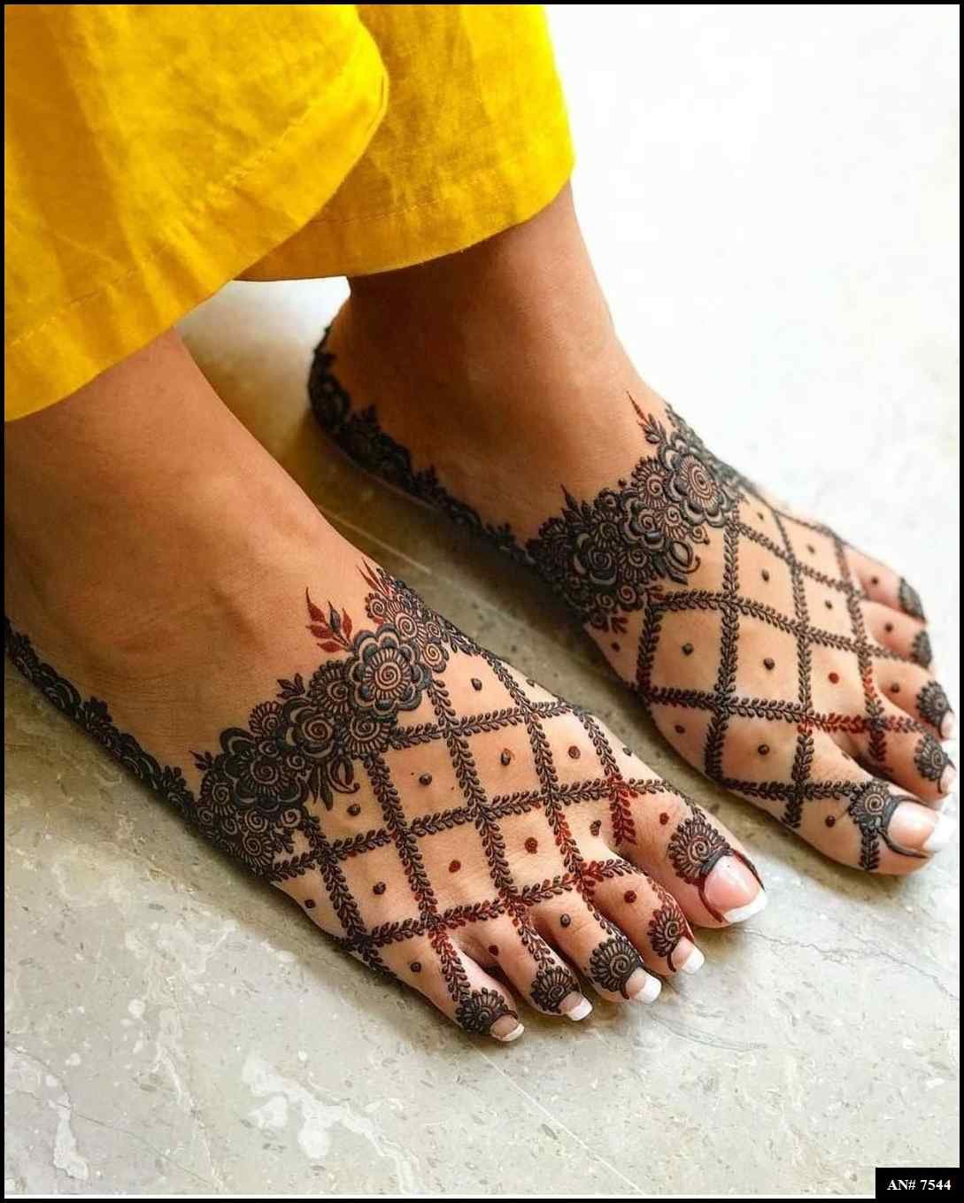 Foot Mehndi Design AN 7544