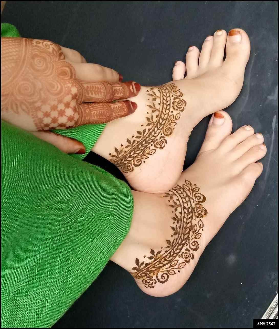 Foot Simple Mehndi Design [AN 7567]