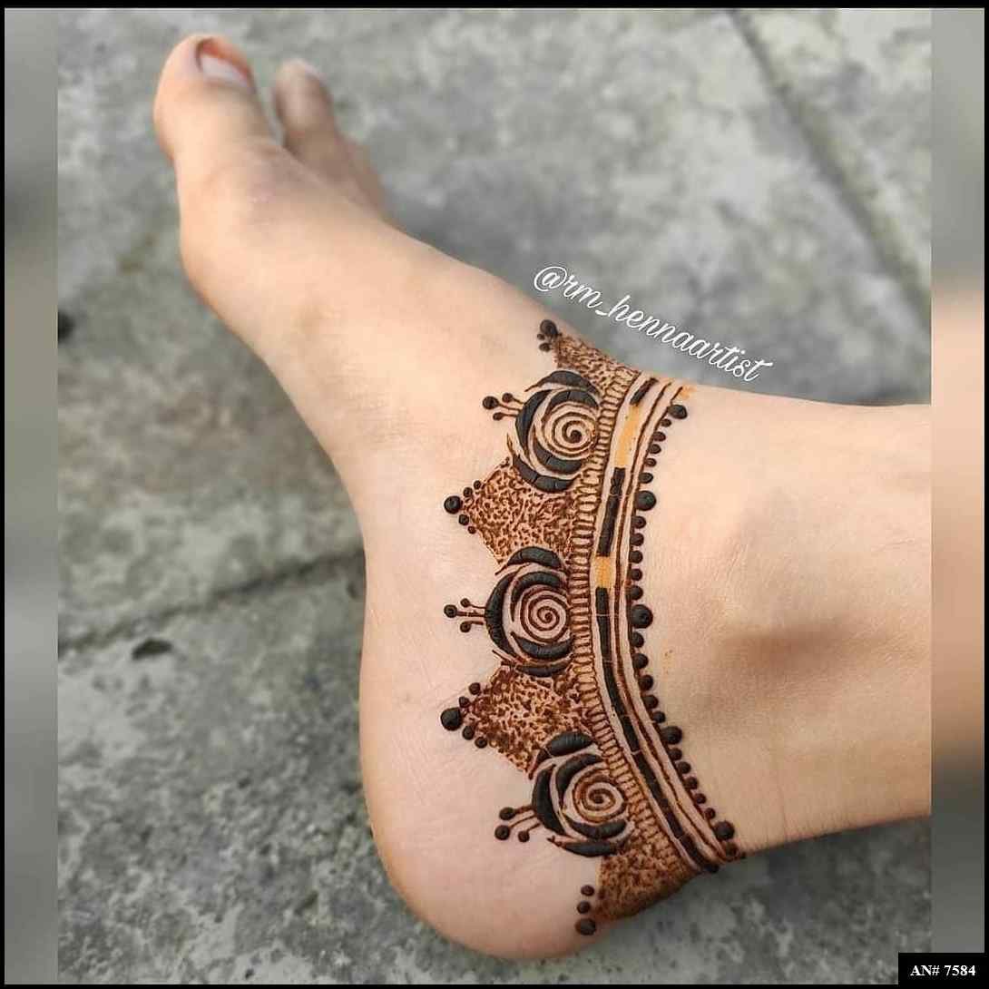 Foot Simple Mehndi Design AN 7584