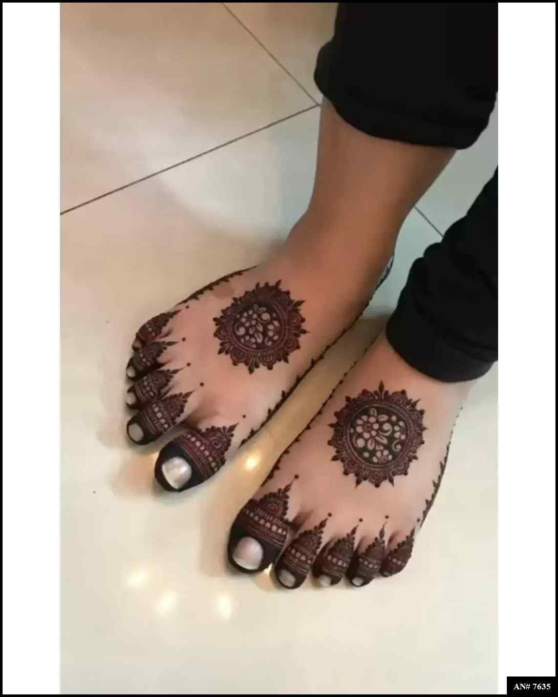 Foot Simple Mehndi Design AN 7635
