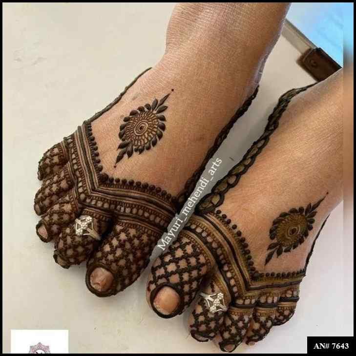 Foot Simple Mehndi Design AN 7643