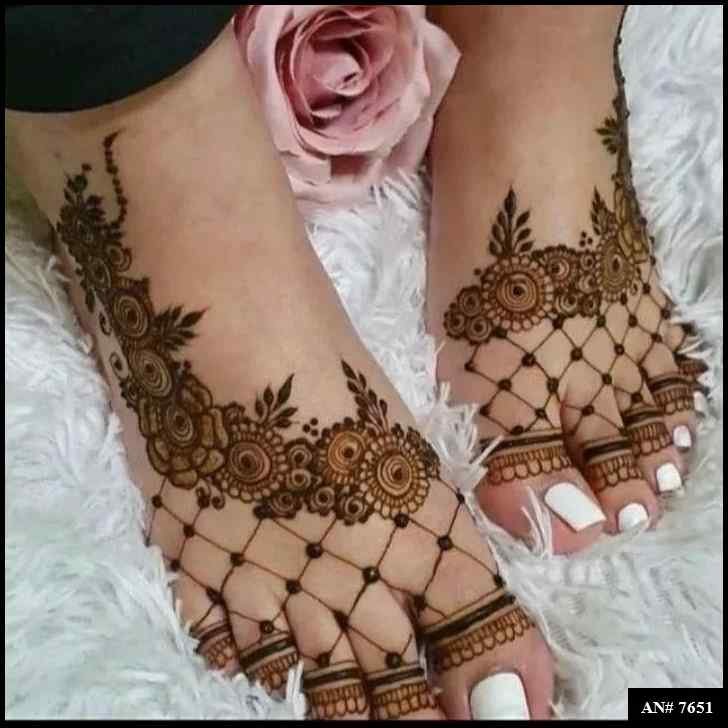 Foot Simple Mehndi Design AN 7651