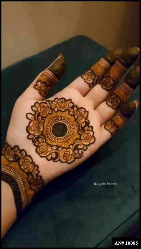 Front Hand Mehndi Design AN 10085