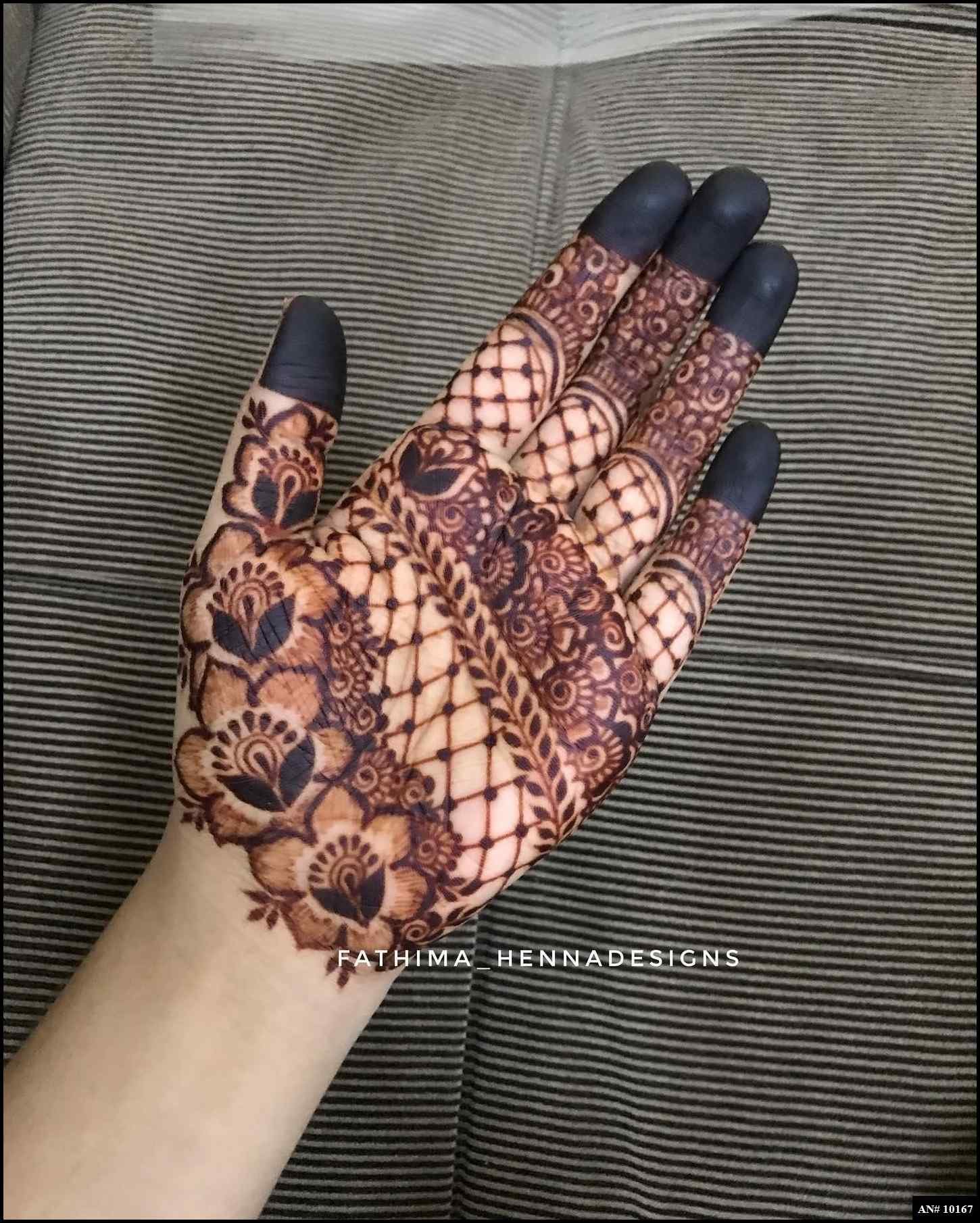 Front Hand Mehndi Design AN 10167