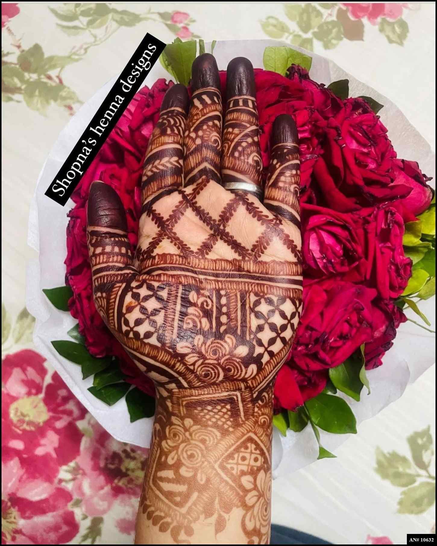 Front Hand Mehndi Design AN 10632