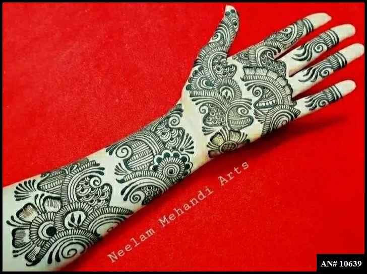 Front Hand Mehndi Design AN 10639