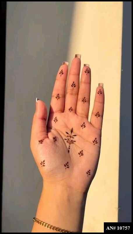 Front Hand Mehndi Design AN 10757