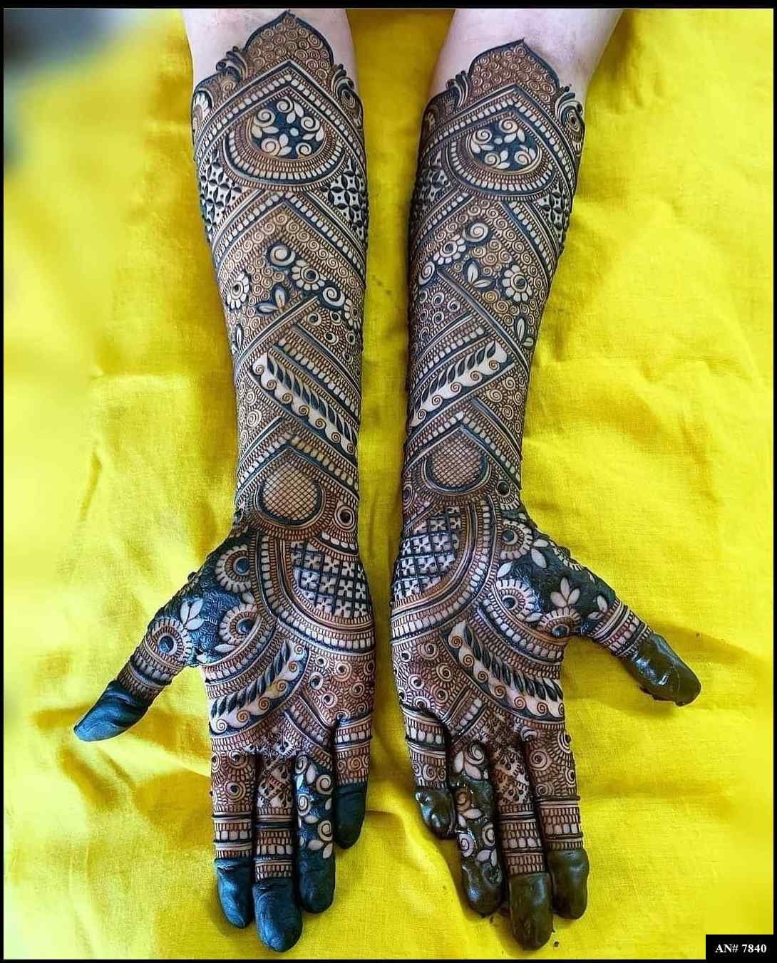 Front Hand Mehndi Design AN 7840