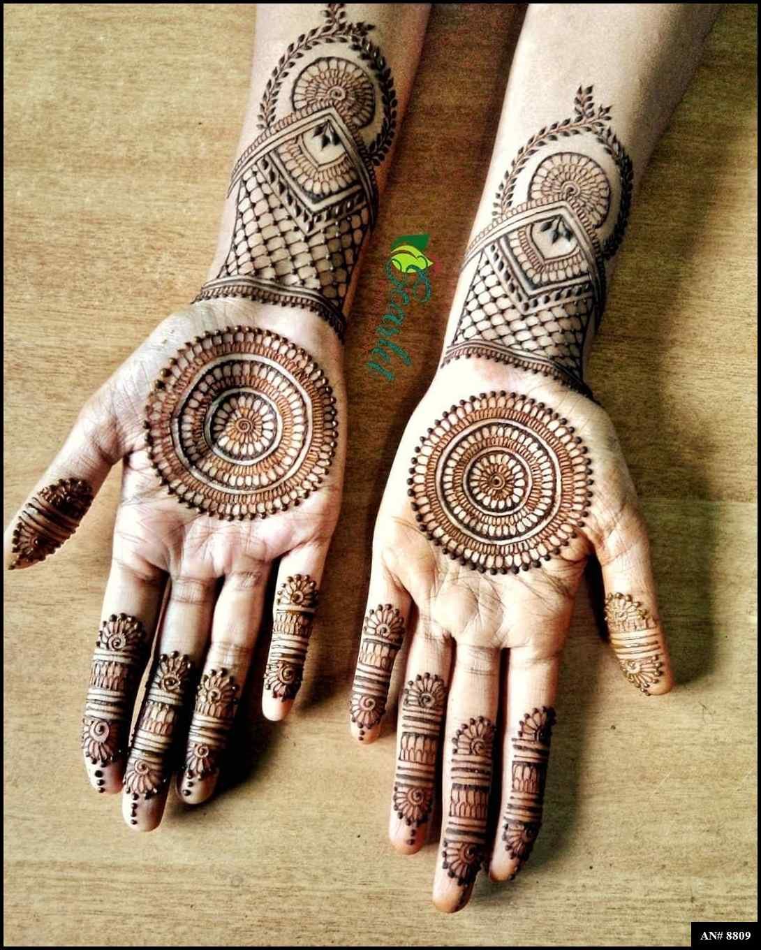 Front Hand Mehndi Design AN 8809