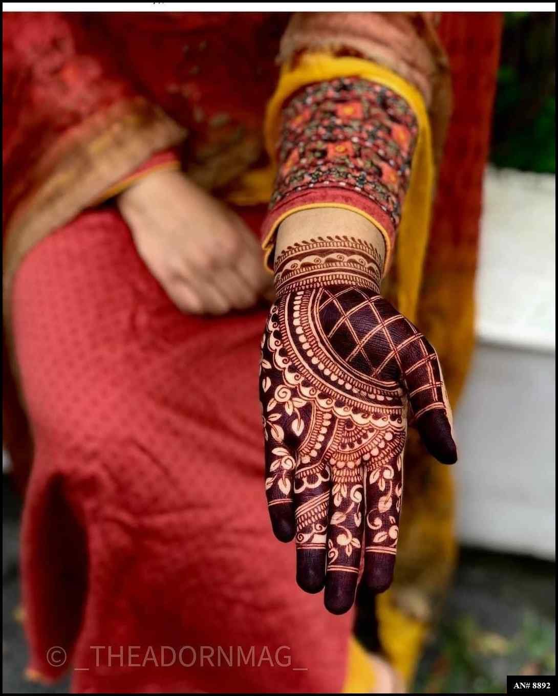 Front Hand Mehndi Design AN 8892