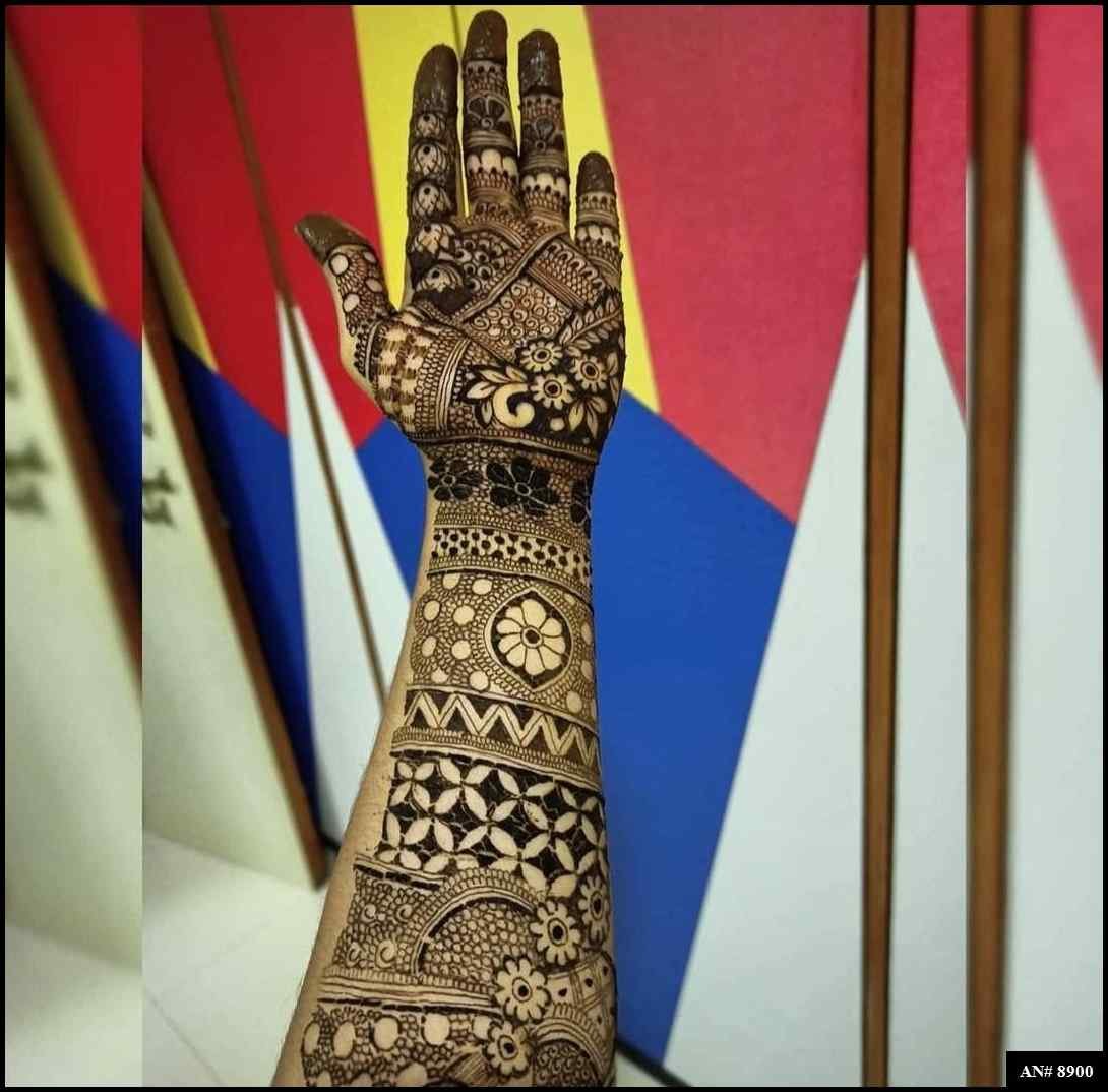 Front Hand Mehndi Design AN 8900