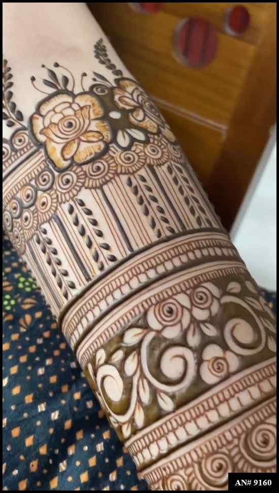 Front Hand Mehndi Design AN 9160