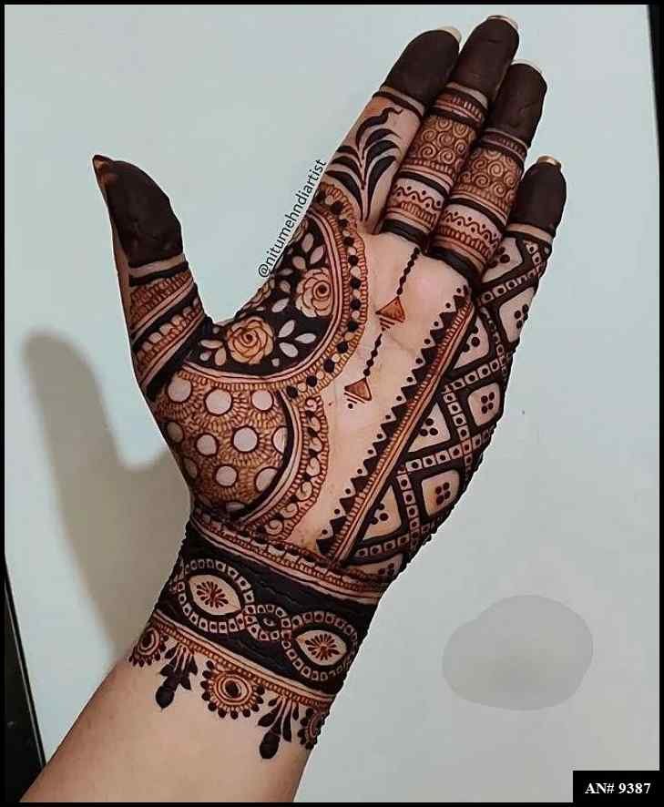 simple-mehndi-design-easy-and-beautiful-images-front-hand