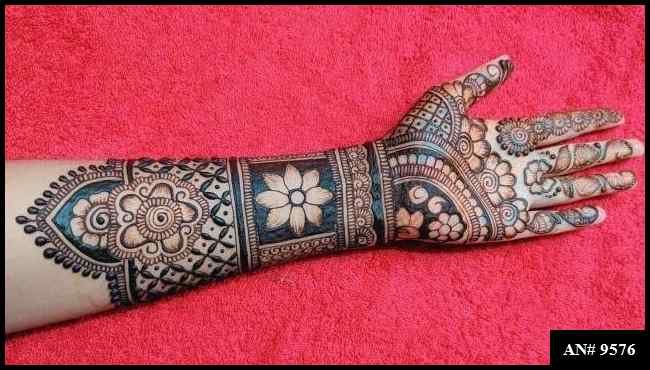 Front Hand Mehndi Design AN 9576