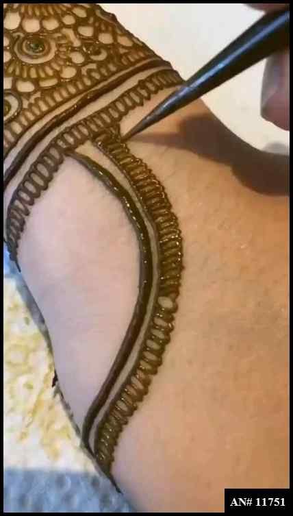 Front Hand Simple Mehndi Design [AN 11751]