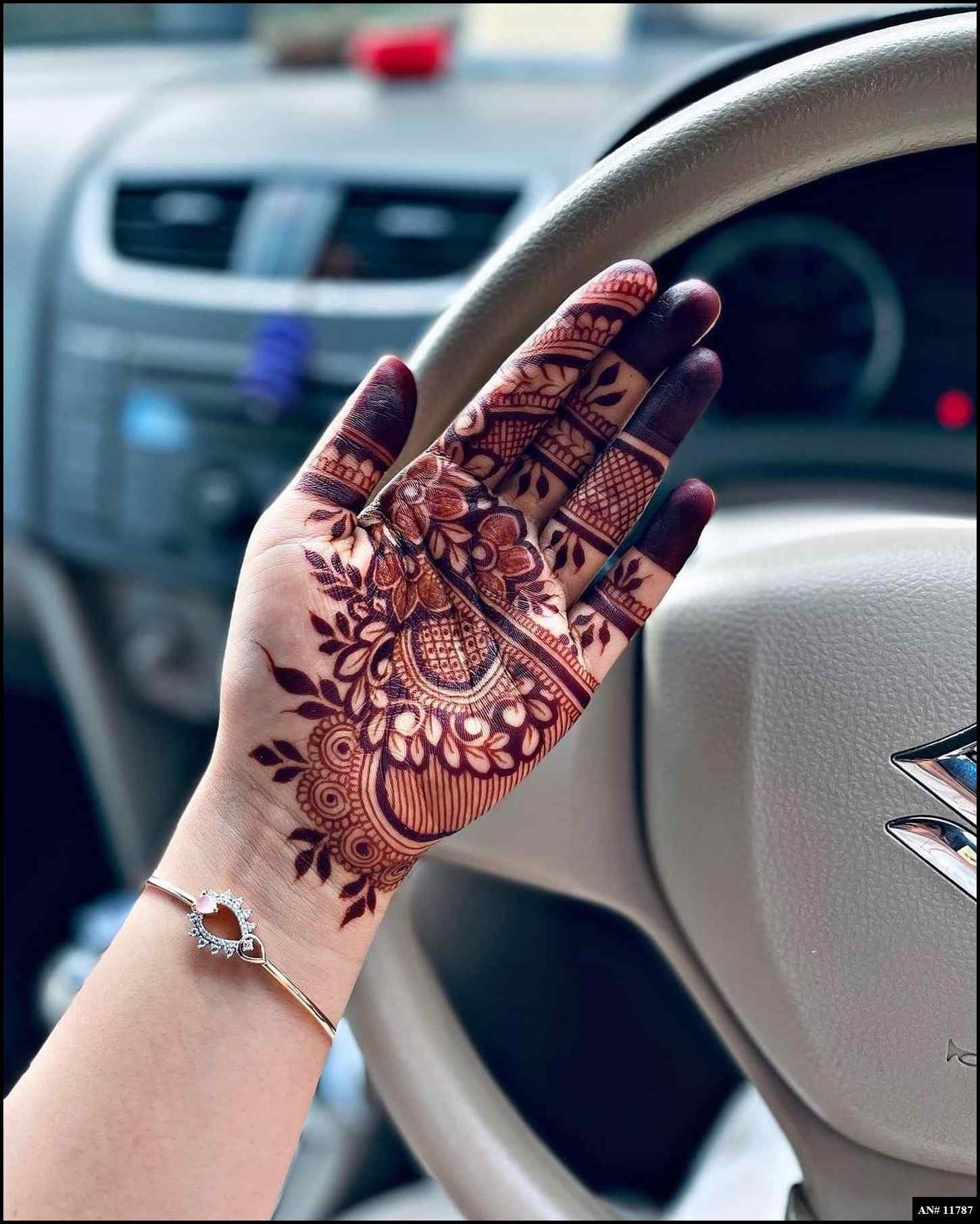 Front Hand Simple Mehndi Design AN 11787