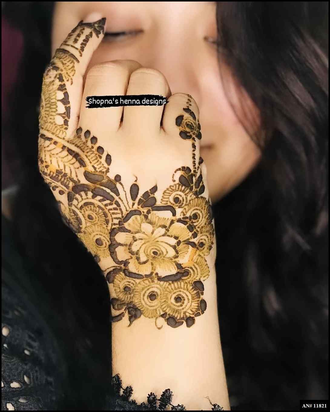 Front Hand Simple Mehndi Design AN 11821