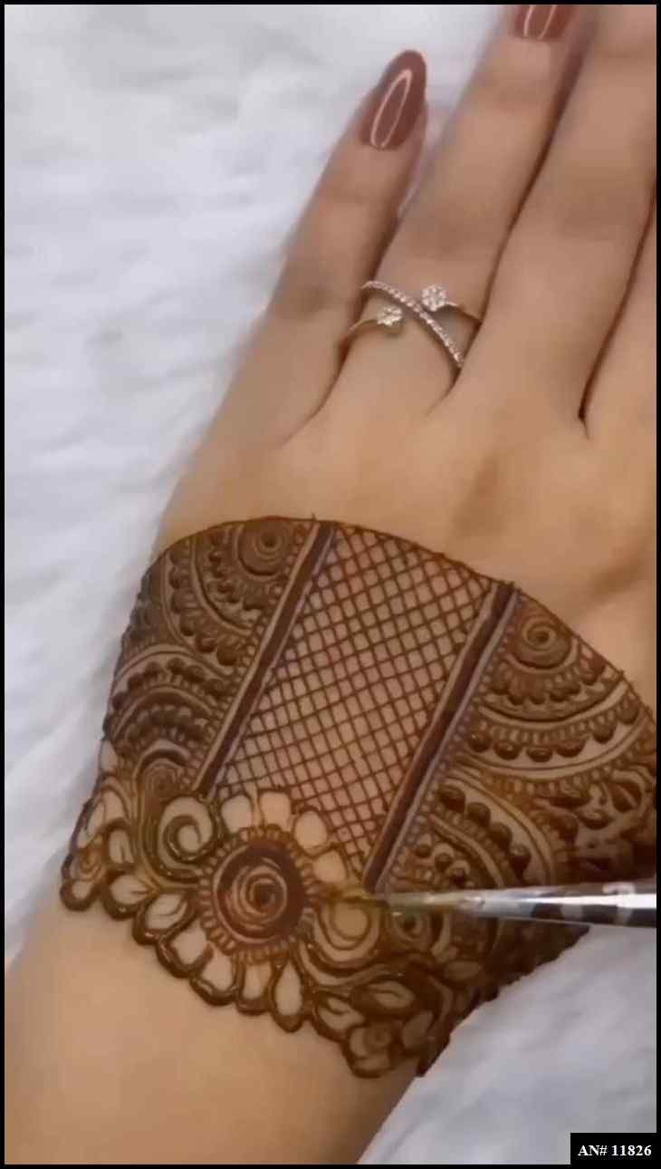 Front Hand Simple Mehndi Design AN 11826