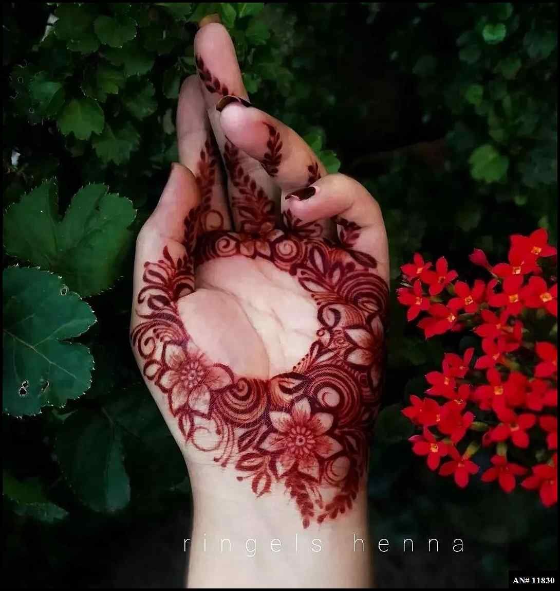Front Hand Simple Mehndi Design AN 11830