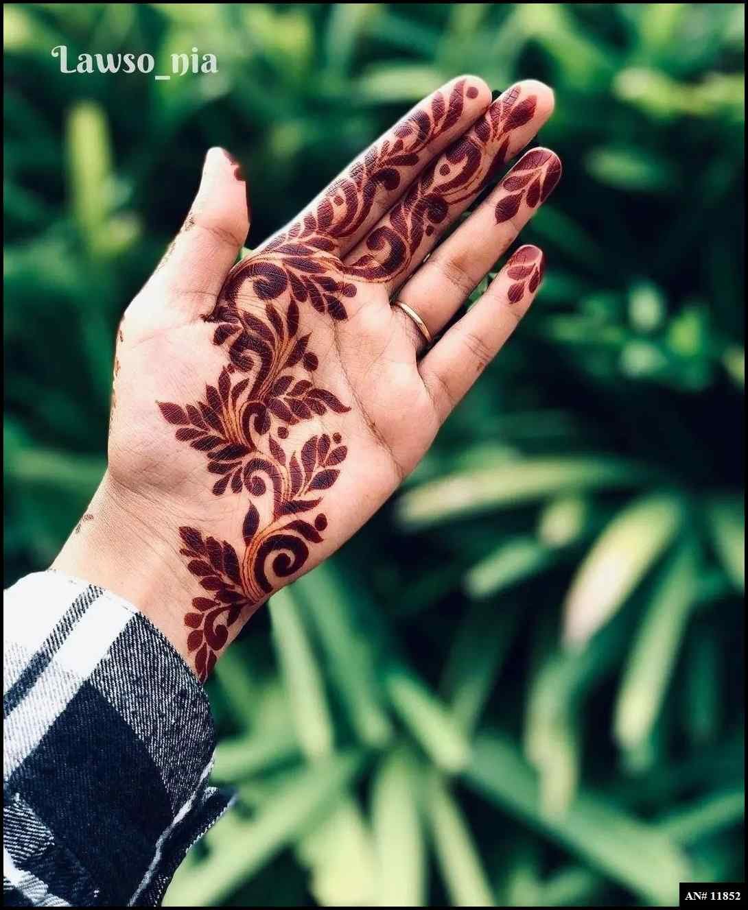 Front Hand Simple Mehndi Design AN 11852