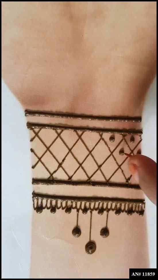 Front Hand Simple Mehndi Design AN 11859