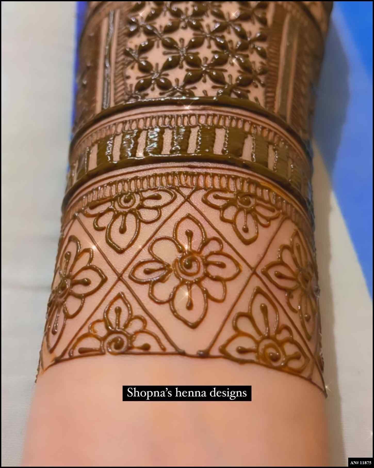 Front Hand Simple Mehndi Design AN 11875