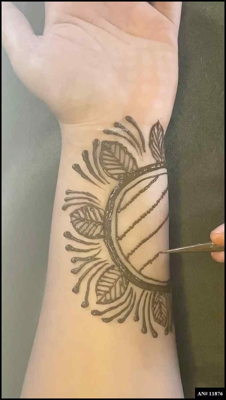 Front Hand Simple Mehndi Design AN 11876