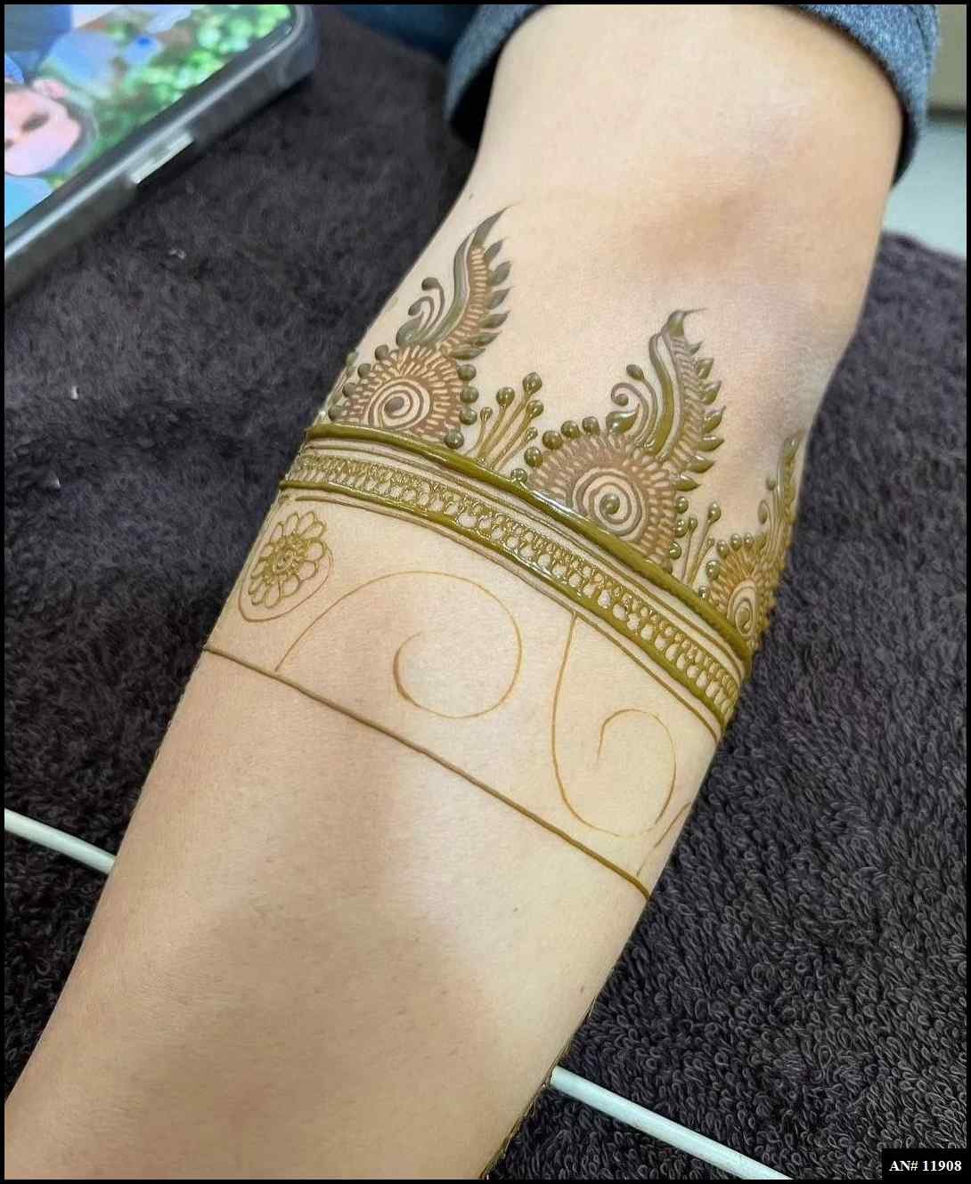 Front Hand Simple Mehndi Design AN 11908