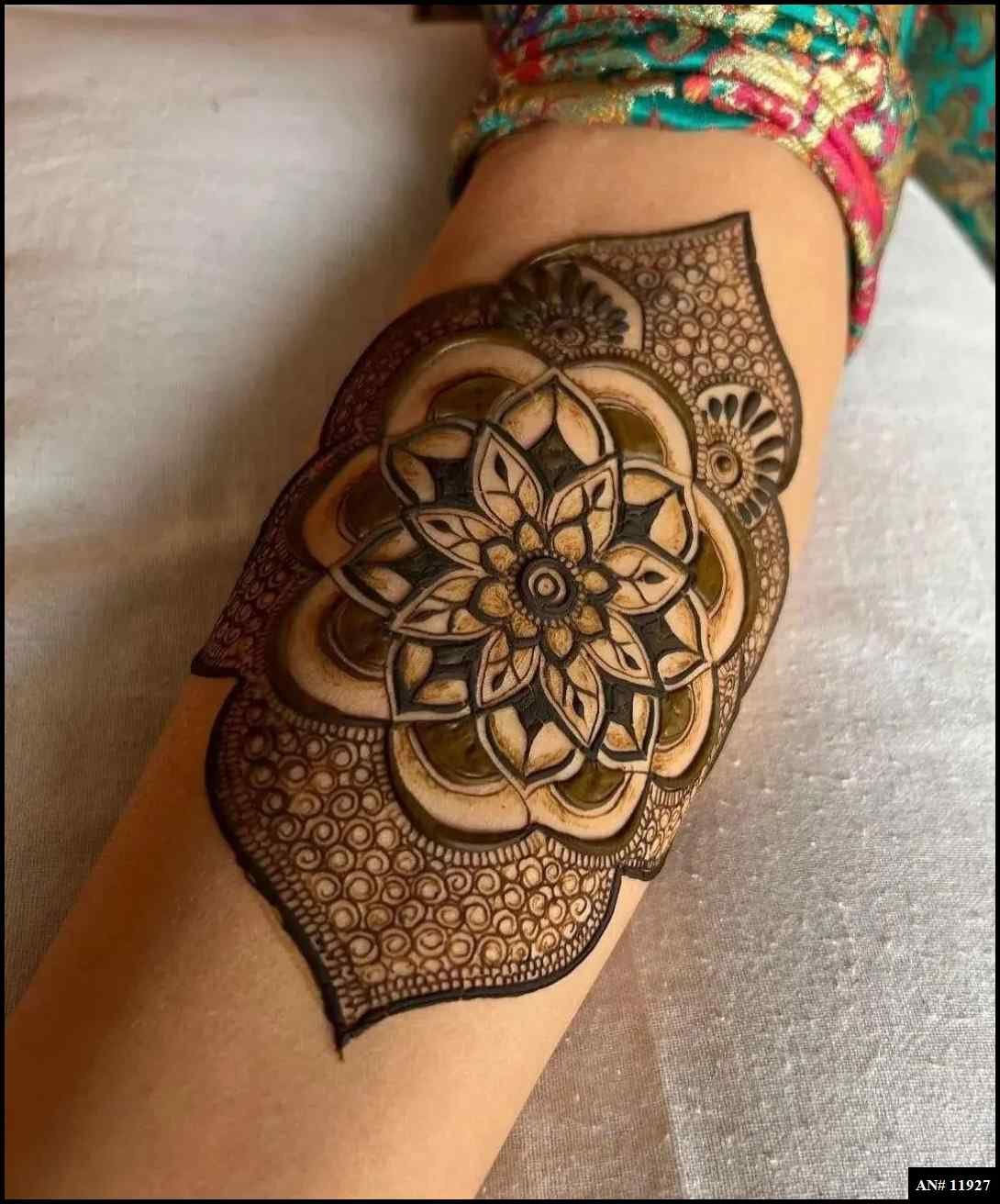 Front Hand Simple Mehndi Design AN 11927