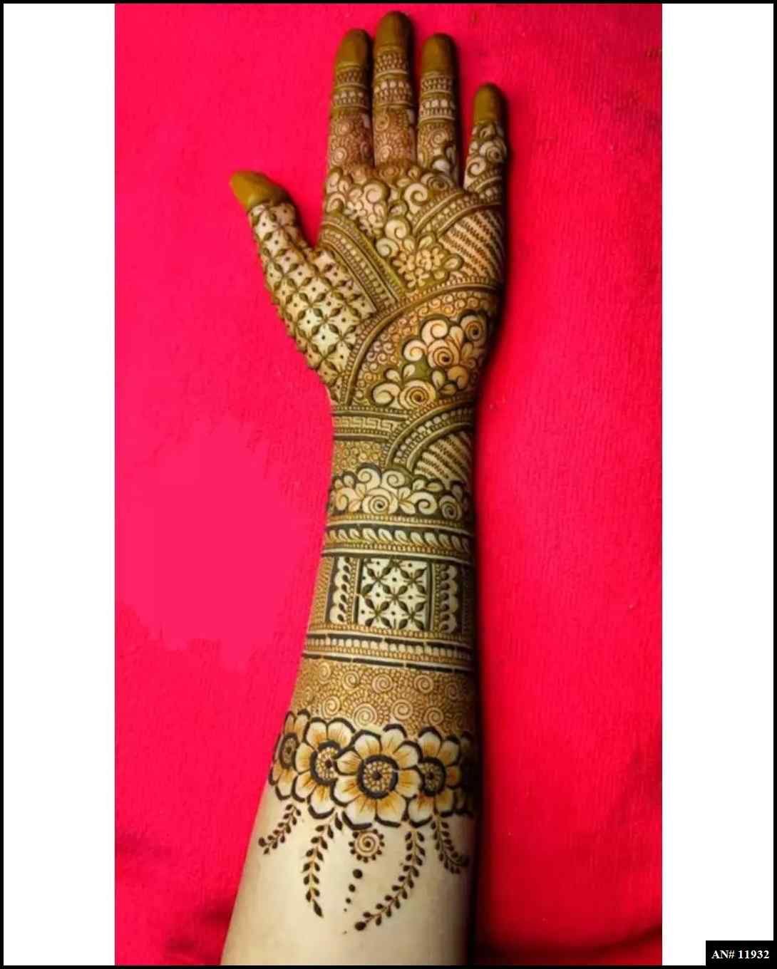 Front Hand Simple Mehndi Design AN 11932