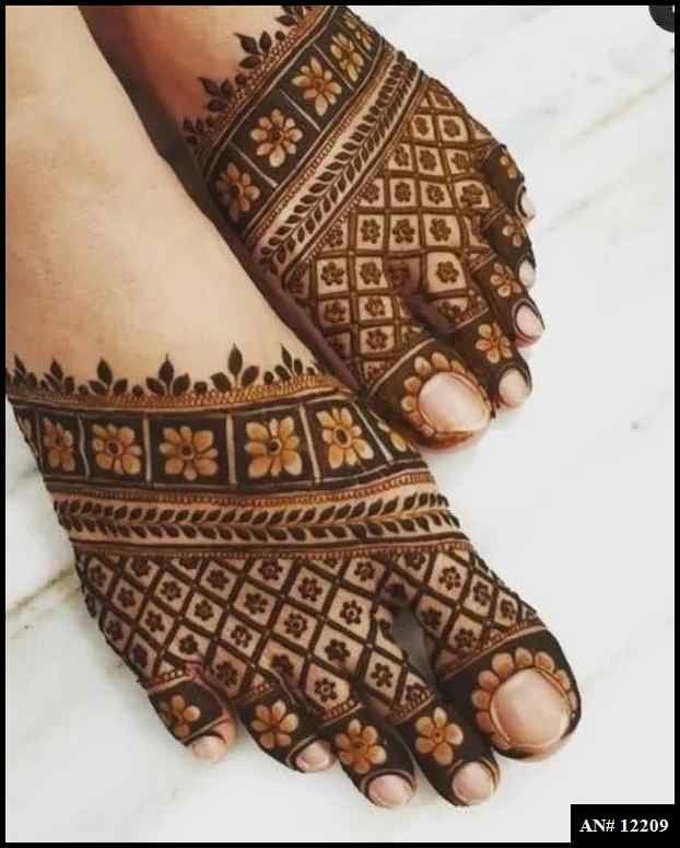 Modern Foot Mehndi Design [AN 12209]
