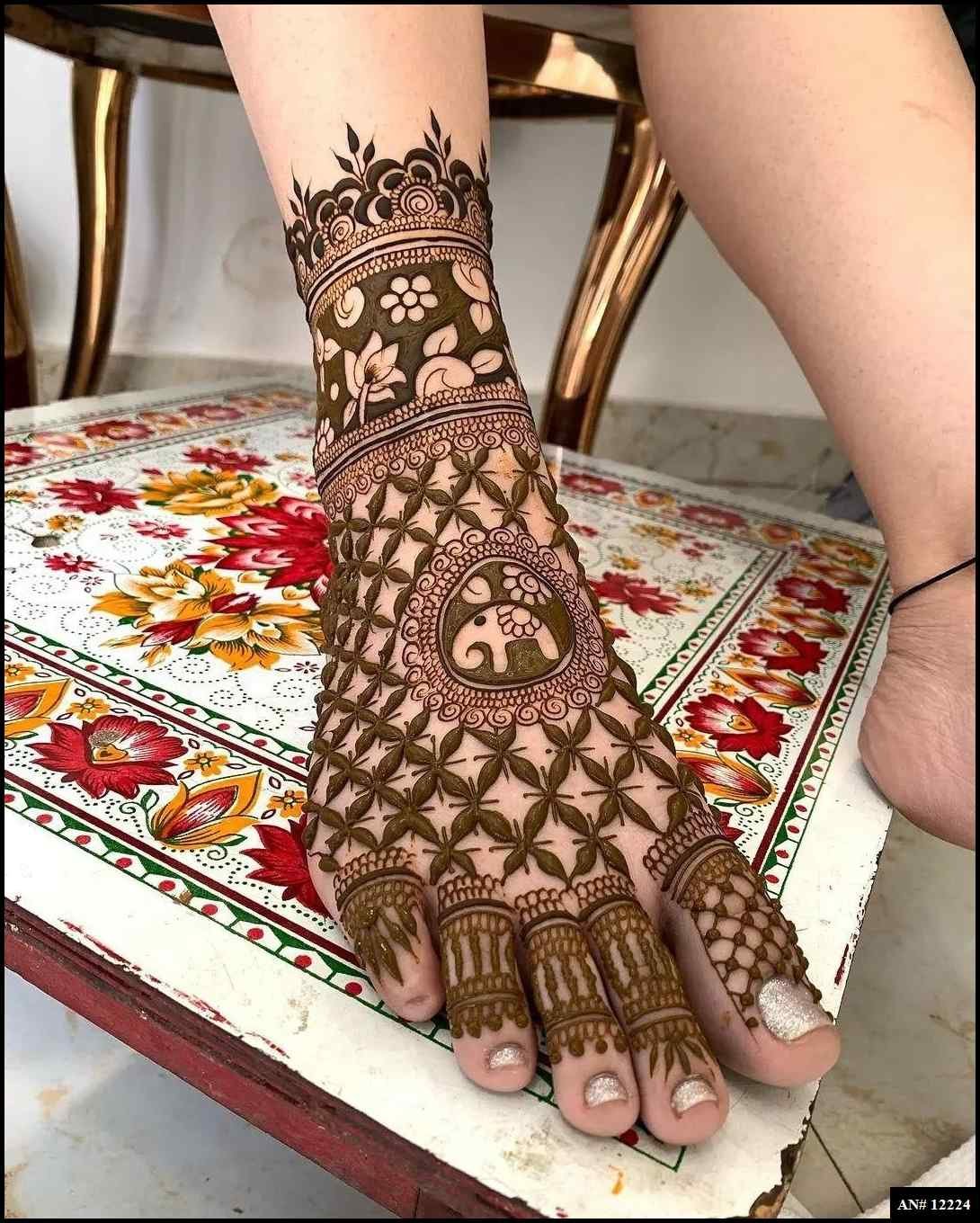 Modern Foot Mehndi Design [AN 12224]