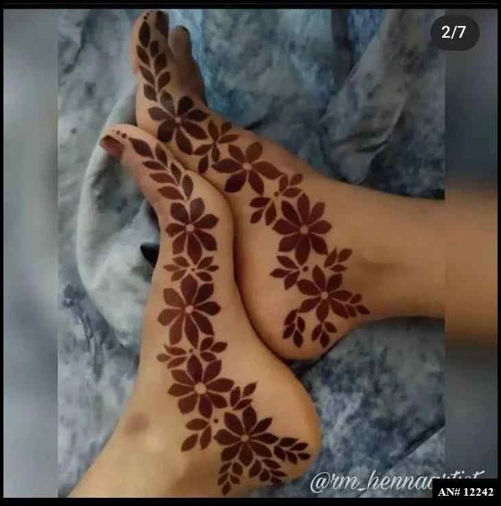 Modern Foot Mehndi Design [AN 12242]