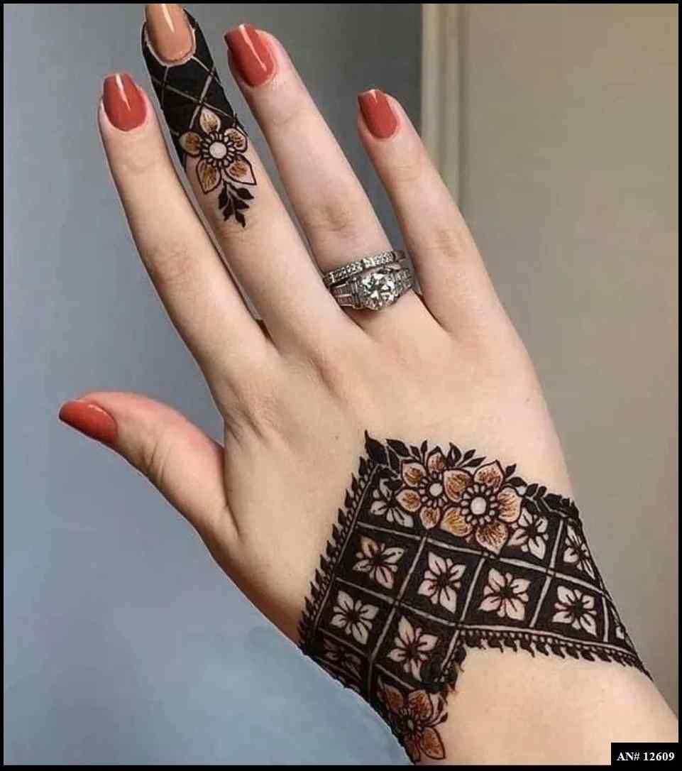 Royal Finger Mehndi Design AN 12609