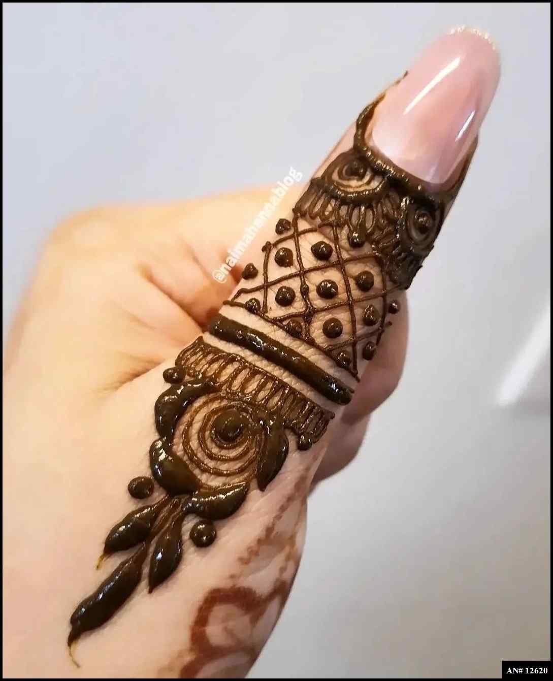 Royal Finger Mehndi Design AN 12620