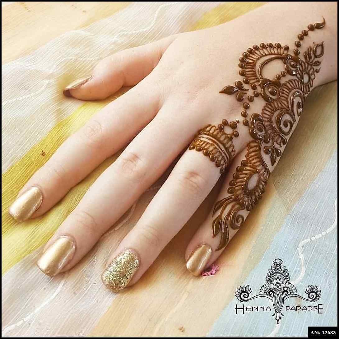 Royal Finger Mehndi Design AN 12683